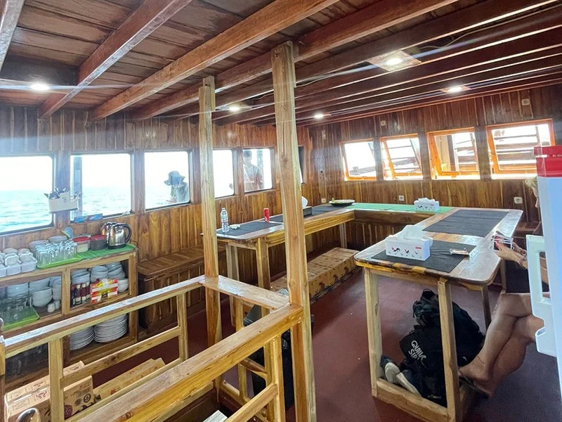 Sultan Phinisi - Luxury Phinisi Komodo Charter 2026